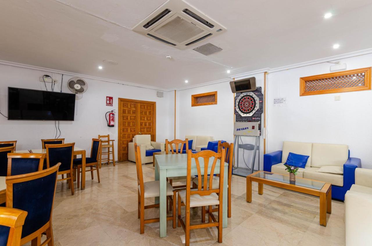 Mariner Club Aparthotel Port de Alcudia  Exteriör bild